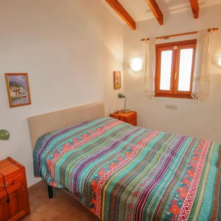 Jane - Modern, Well-equipped In Moraira Teulada