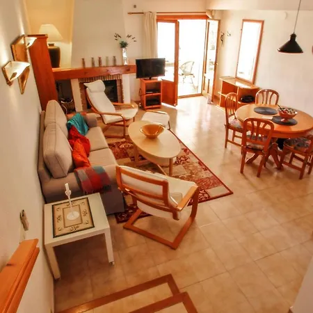 Jane - Modern, Well-equipped In Moraira Apartment