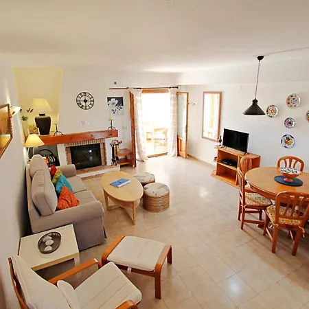 Jane - Modern, Well-equipped In Moraira *